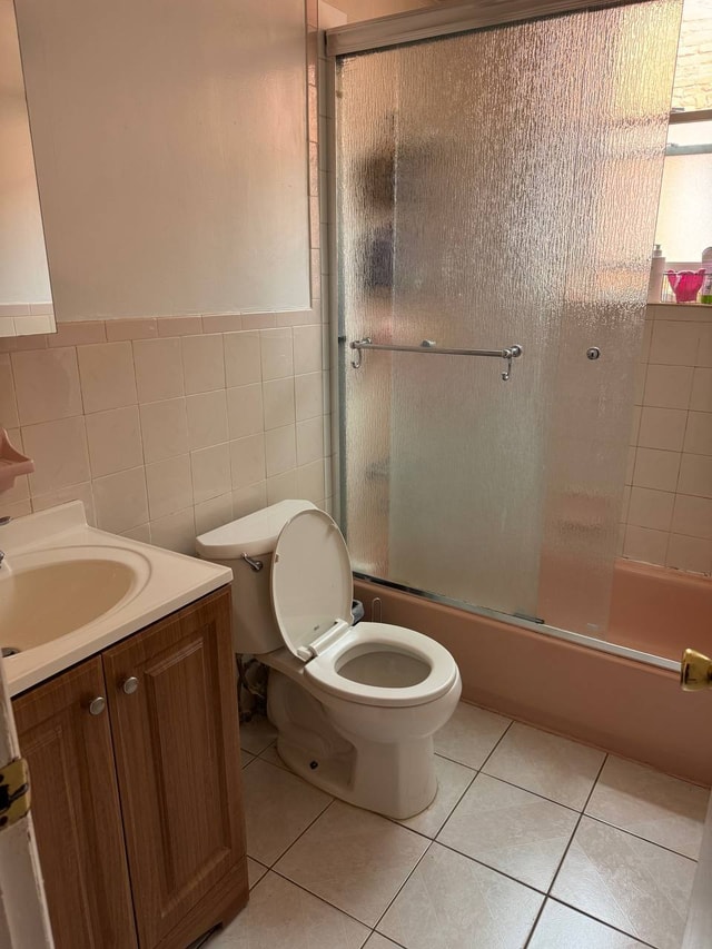 Комната в 2-bedroom квартире · Midwood
