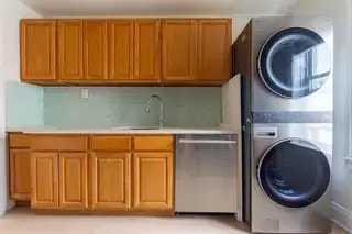 2BDR, ASTORIA, NY